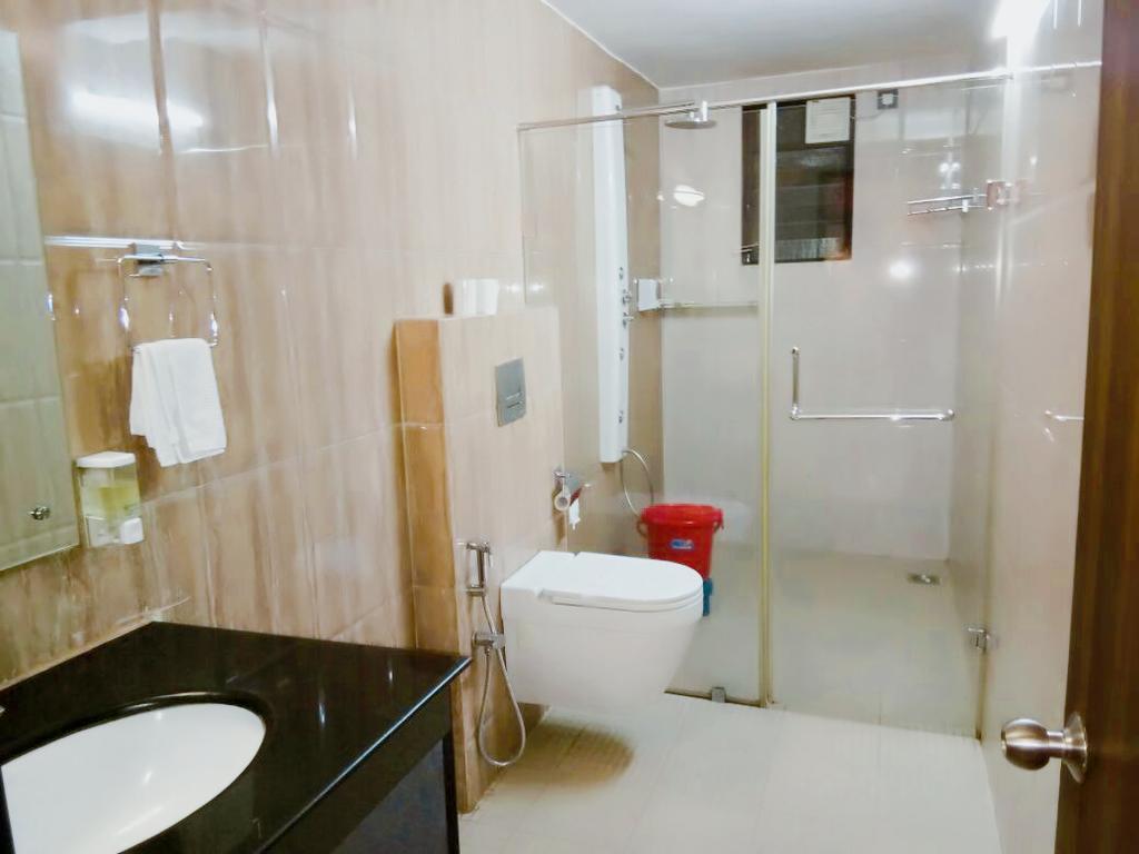 Hotel Madhuvan Serai Манипала Стая снимка